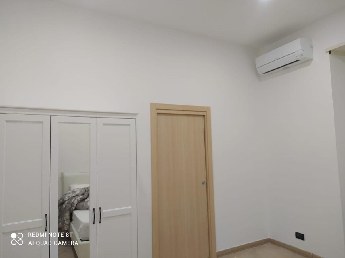 Napoli&Love Apartment Bovio Centro Storico Buitenkant foto