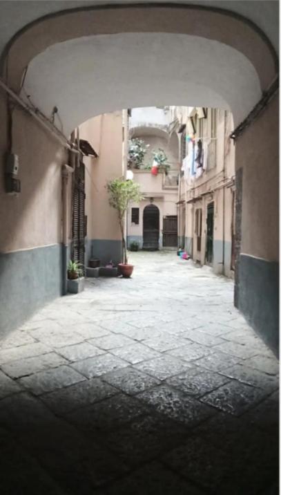 Napoli&Love Apartment Bovio Centro Storico Buitenkant foto